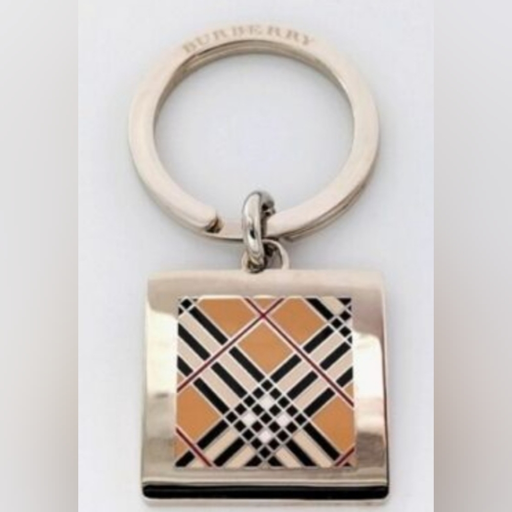 NWOT Burberry Keychain